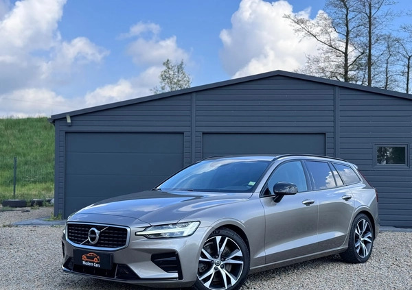Volvo V60 cena 108900 przebieg: 177000, rok produkcji 2019 z Młynary małe 631